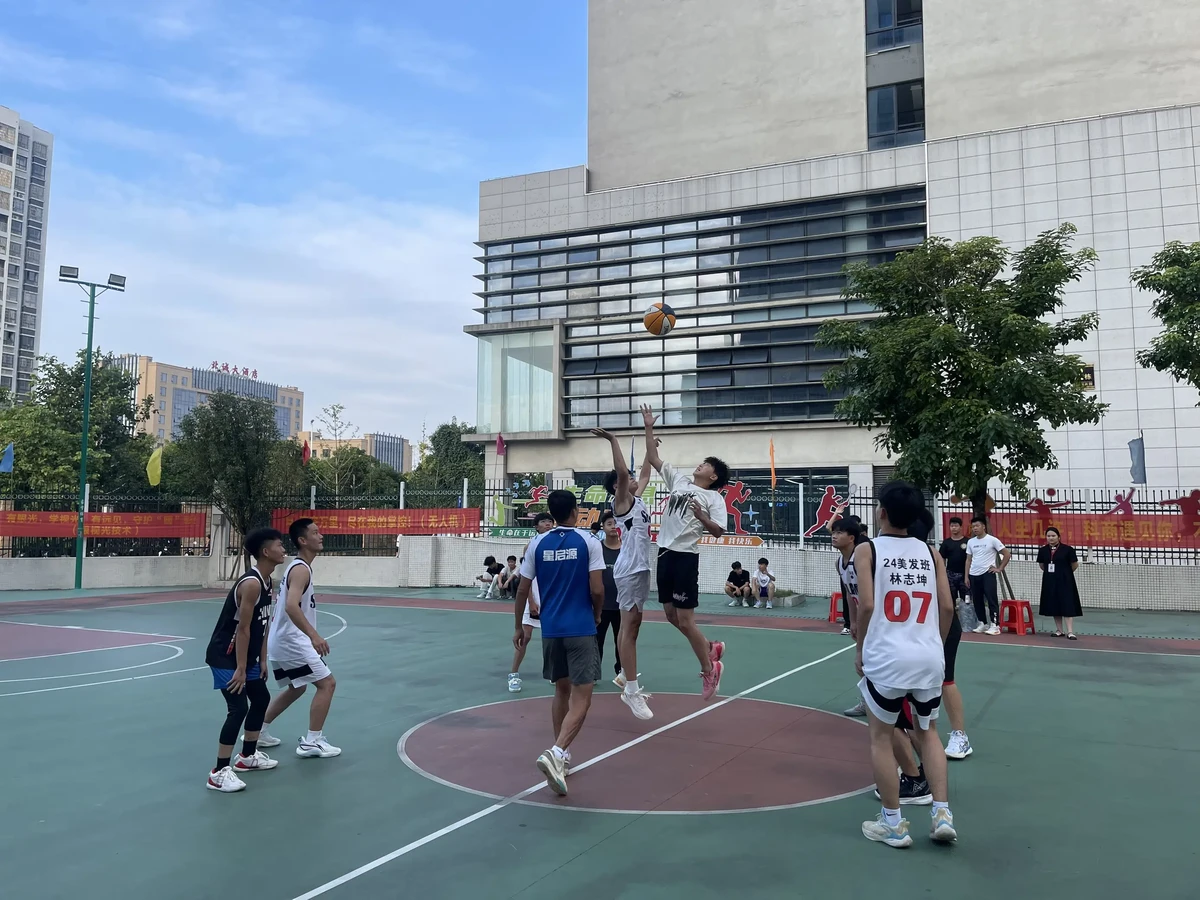 哪里可以找到有效的篮球进步训练计划?_0